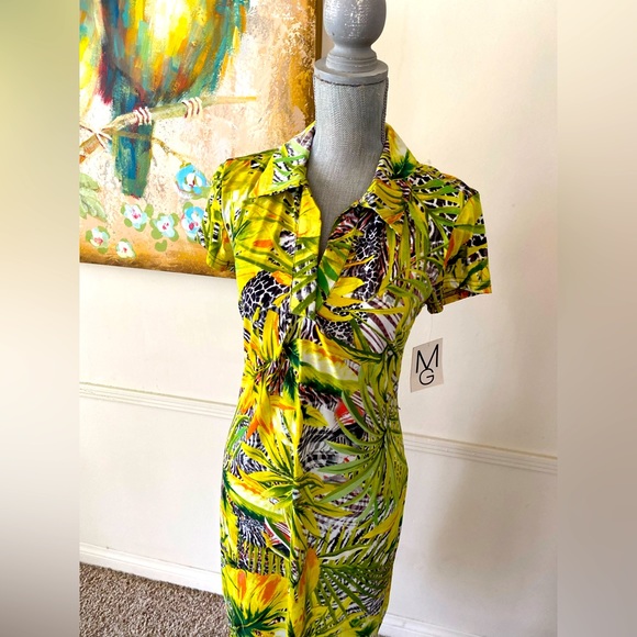 MLLE GABRIELLE🌴FLORAL PRINT🌴 STRETCHY BODYCON SUMMER DRESS SIZE SMALL 🌟NWT🌟 - Picture 2 of 14
